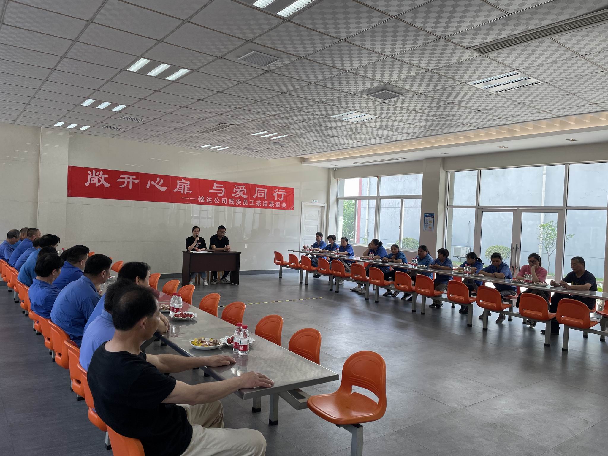 調整大(dà)小(xiǎo) 1.jpg